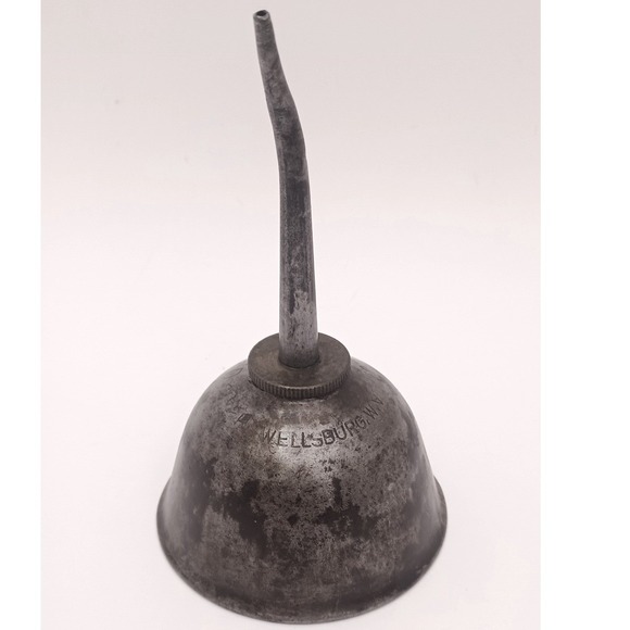 Wellsburg WV Other - Vintage Wellsburg WV Metal Thumb Pump Oiler Oil Can 6" Tall X 3.5" Dia USA Made